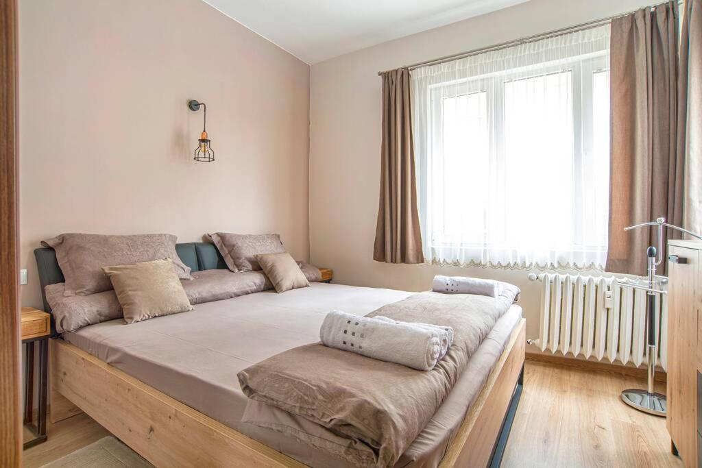 Elegant & Stylish 2 Bedroom Top Central Apartment Sofía Exterior foto